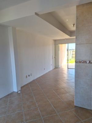 Image 1 - 208127