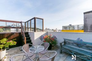 Image 1 - 208158