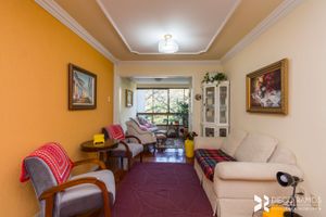 Image 11 - 208158