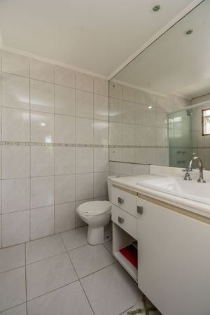Image 3 - 208181