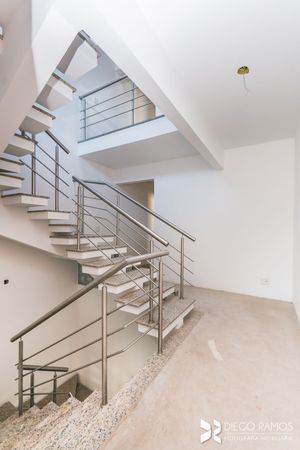Image 35 - 208183