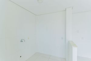 Image 22 - 208191