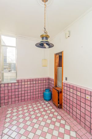 Image 30 - 208278