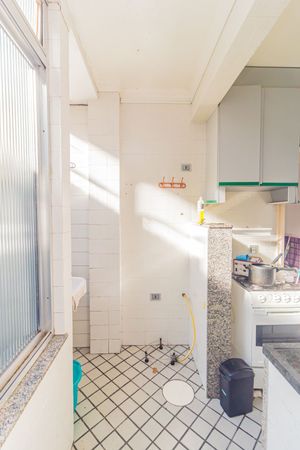 Image 33 - 208278