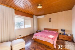 Image 31 - 208322