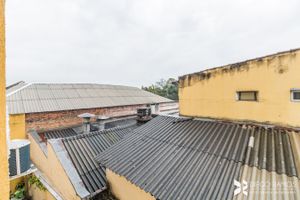 Image 5 - 208351