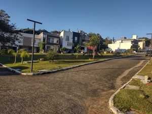 Image 14 - 208385