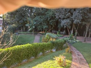 Image 18 - 208385