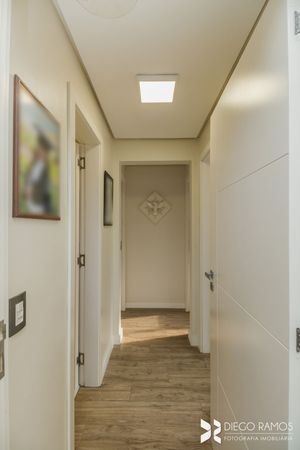 Image 36 - 208402
