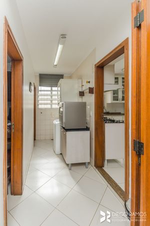 Image 32 - 208410