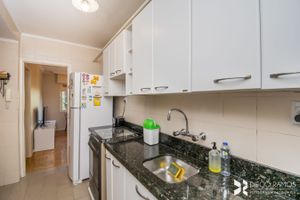 Image 13 - 208466