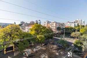 Image 7 - 208536