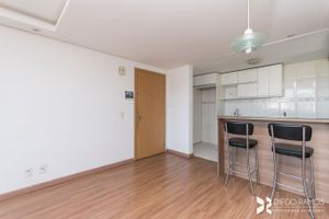 Image 4 - 208541