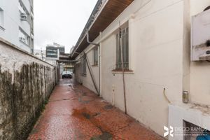 Image 32 - 208630
