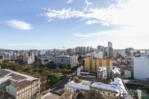 Image 1 - 208663