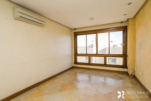 Image 15 - 208663