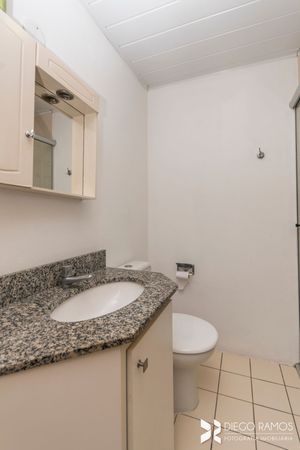 Image 11 - 208699