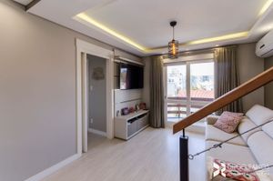 Image 17 - 208740