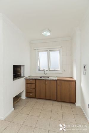 Image 35 - 208748