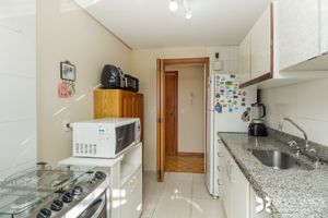 Image 21 - 208754