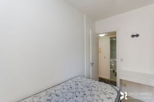 Image 11 - 208771