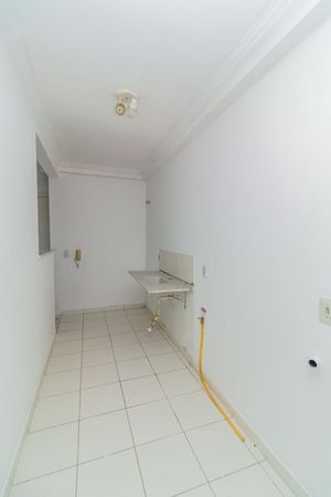 Image 19 - 208858