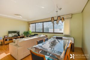 Image 3 - 208860
