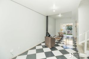 Image 3 - 208879