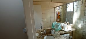 Image 4 - 208891