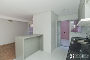 Image 47 - 208930