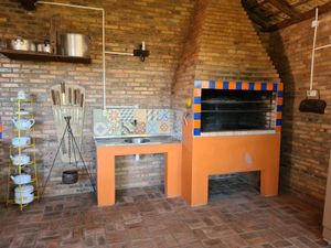 Image 22 - 208933