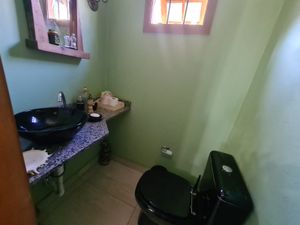 Image 11 - 208933