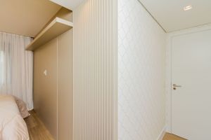 Image 35 - 208972