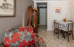 Image 3 - 209098