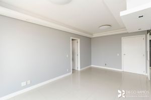 Image 3 - 209113