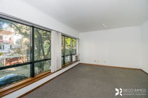 Image 4 - 209165