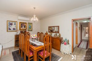 Image 7 - 209172