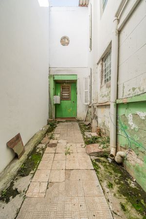 Image 25 - 209183