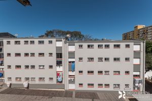 Image 9 - 209197