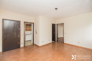Image 1 - 209219