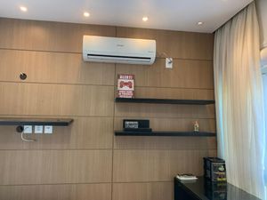 Image 10 - 209257