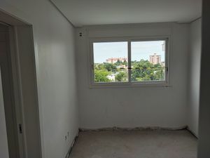 Image 16 - 209272
