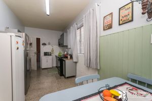 Image 17 - 209288