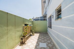Image 15 - 209299