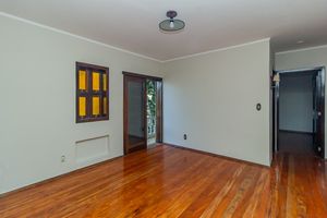 Image 1 - 209317