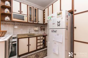 Image 12 - 209318
