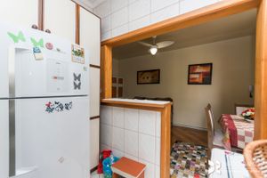 Image 15 - 209318
