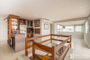 Image 17 - 209334