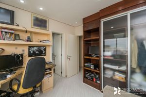 Image 38 - 209334