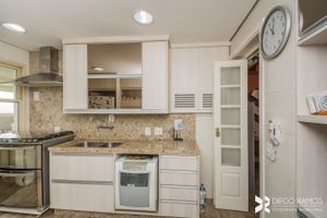 Image 48 - 209334